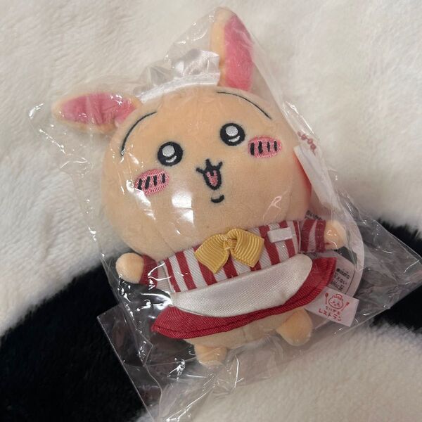 【未使用】ちいかわレストラン ホール担当なマスコット うさぎ ちいかわ ハチワレ ぬいぐるみ ぬいぐるみキーチェーン