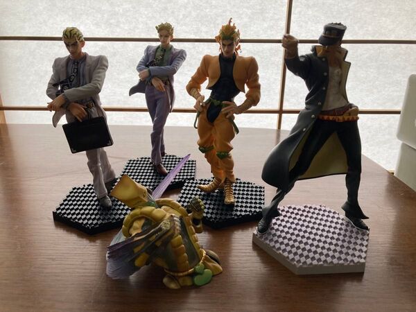 ジョジョの奇妙な冒険 フィギュア 5体セット 承太郎 Dio ザ・ワールド 吉良吉影 川尻浩作
