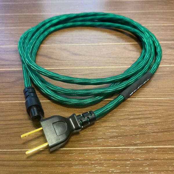 オヤイデ電気 L/i15 無メッキプラグ 2m 初期バージョン 電源ケーブル 絶版品 美品 OYAIDE