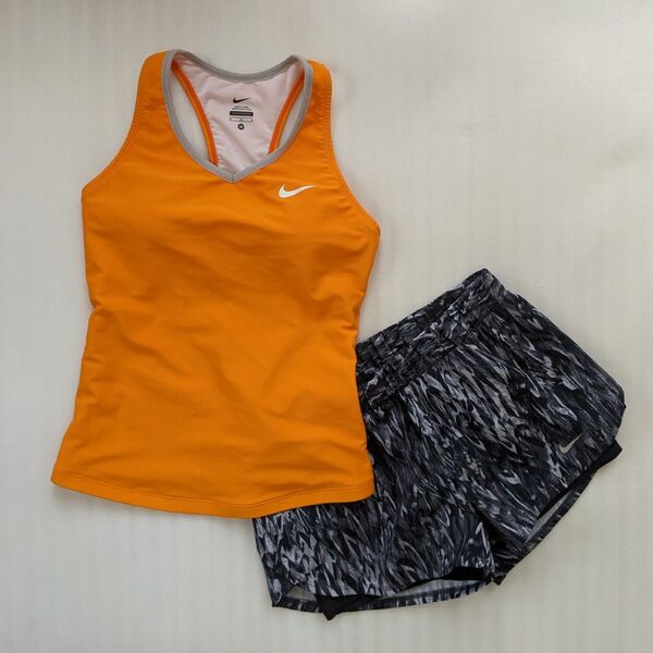 美品 Мサイズ ナイキ NIKE セパレート フィットネス 水着