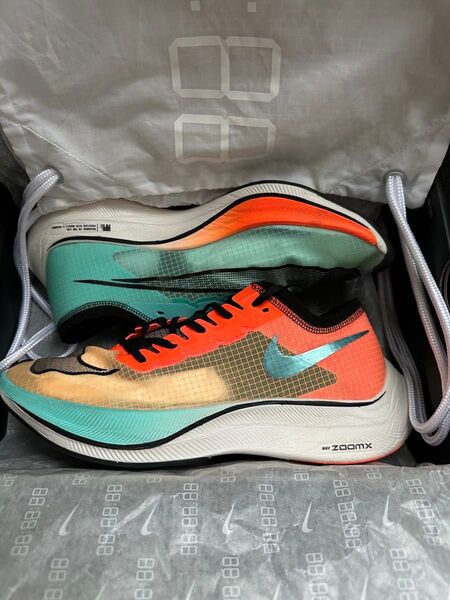 ☆特上美品☆ナイキ(NIKE)ズームXヴェイパーフライネクスト%/箱根