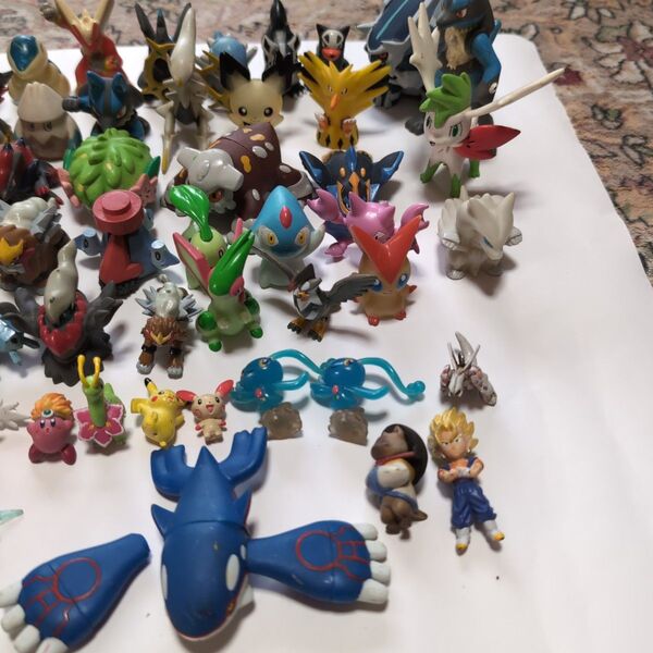 ポケモンフィギュア