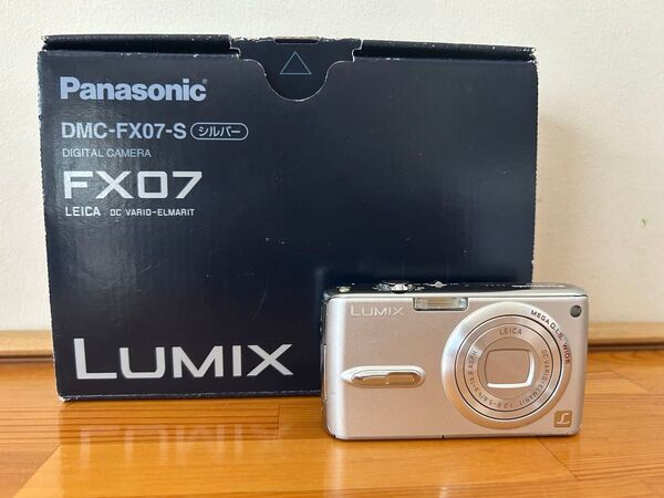 Panasonic LUMIX DMC-FX07 コンパクトデジタルカメラ デジカメ パナソニック