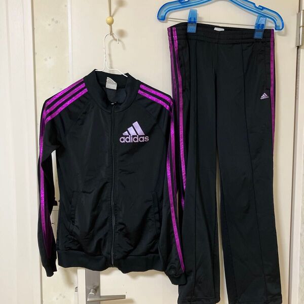 adidas レディースジャージ上下セット 黒・紫Mサイズ