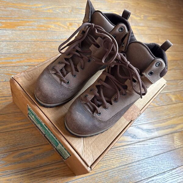 中古 希少 パタゴニア 3シーズン ブーツ メンズ25.5cm ppatagonia 3season boot