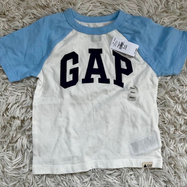 新品未使用タグ付き GAP ロゴTシャツ 95
