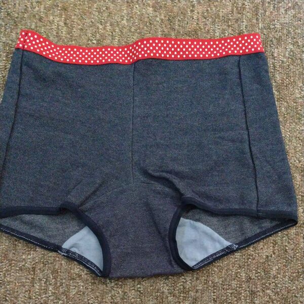 長期保管品 未使用 ショーツM