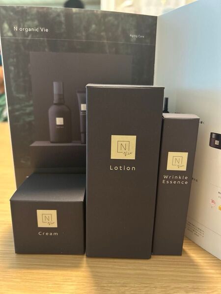 N organic Vie ローション、クリーム、エッセンス 3個セット