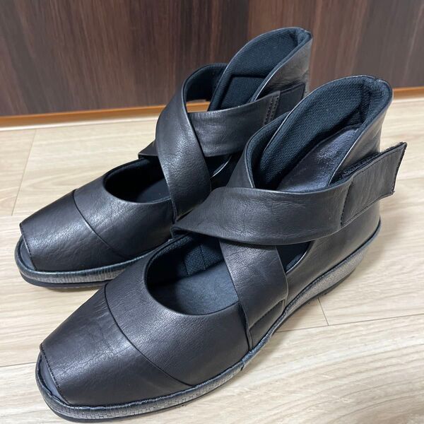 新品未使用!MODE ET JACOMO DICIオープンパンプス24 (黒)