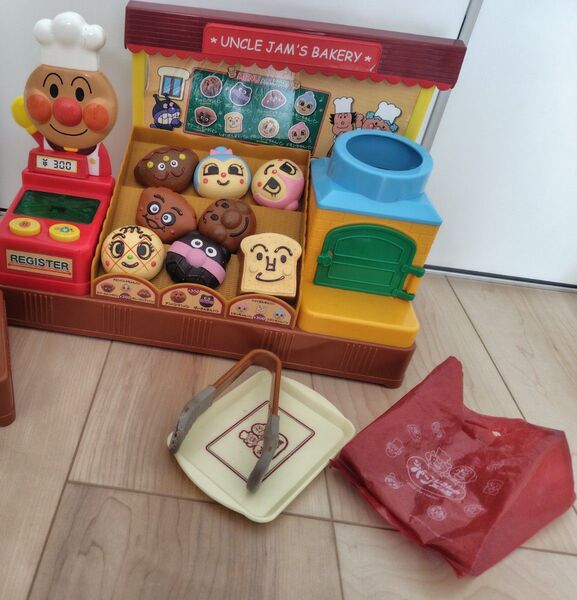 アンパンマン ジャムおじさんのパン工場 パン屋さん おもちゃ