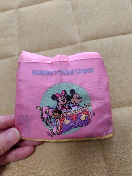 新品! ディズニー エコバッグ カプセルトイ ジャスミンのフライングカーペット