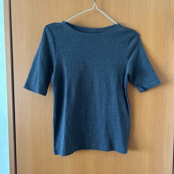 ユニクロ リブ編み 五分袖 トップス カットソー リブ Tシャツ 半袖 グレー