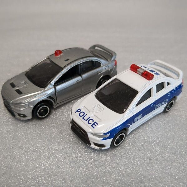 トミカ 三菱 ランサーエボリューションX レア車 パトカー2台セット