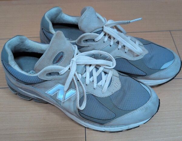 New Balance 2002R GORE-TEX 【30cm】