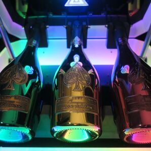アルマンドブリニャック LED アタッシュケース MHD シャンパン グリーン マスターズ レッド ドゥミセック ゴールド 信号機