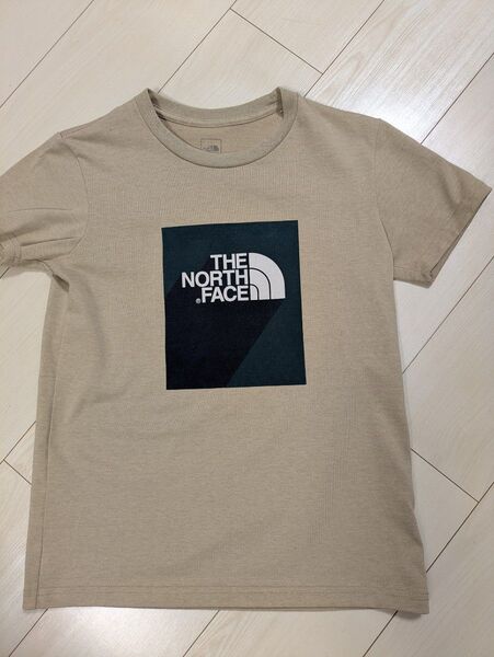 THE NORTH FACE カーキ ベージュ Tシャツ 半袖