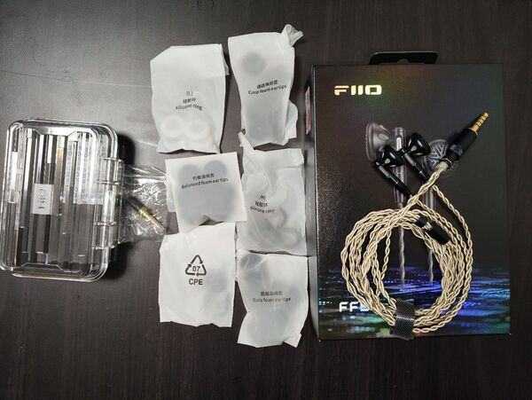 FiiO FF5 イントラコンカ型イヤフォン