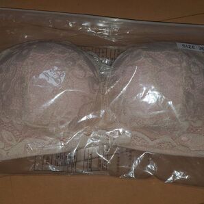 新品 ピンク色 花柄 ブラジャー