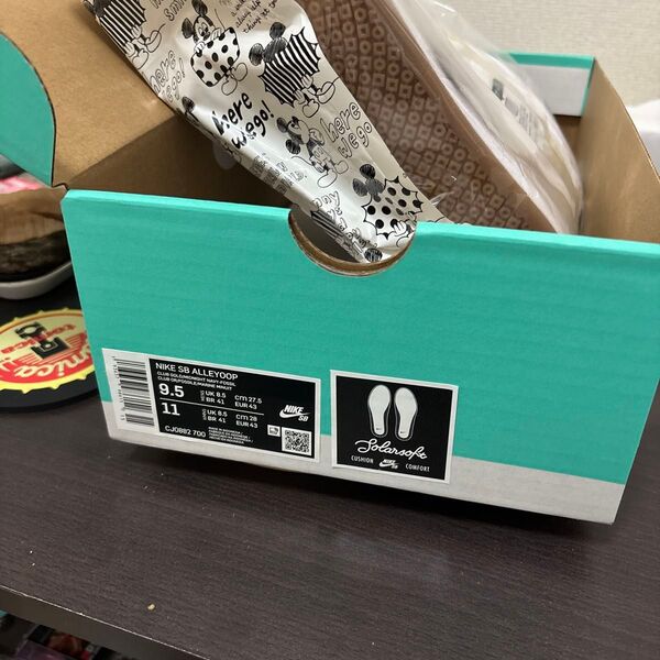 NIKESB アリウープ 未着用 "Club Gold/Fossil/White/Midnight Navy"