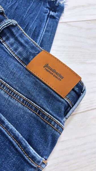 stradivarius デニム ダメージ スキニーデニム ザラ アンクル丈 s ジーンズ デニムパンツ