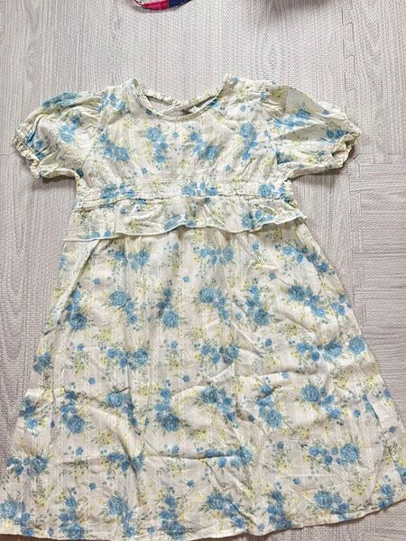 女の子 ワンピース 小花柄 バースデー テータテート tete a tete ワンピース