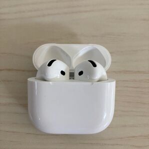 週末値引き【ほぼ未使用】AirPods 4