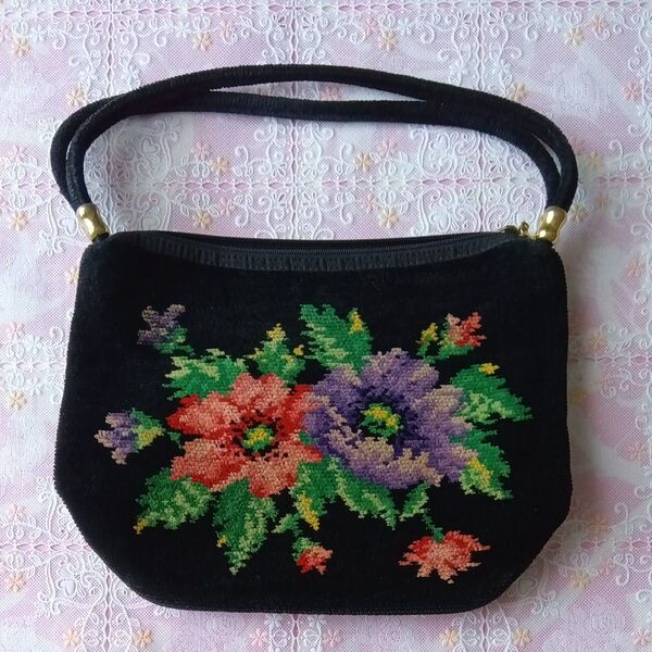 フェイラーFEILERシェニール織ハンドバッグ 花柄刺繍 ブラック