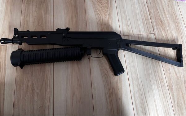 【最終価格】GE製 PP-19 BIZON 電動ガン 内部カスタム品