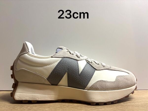 未使用 23cm D ニューバランス U327LT ホワイト/ベージュ new balance