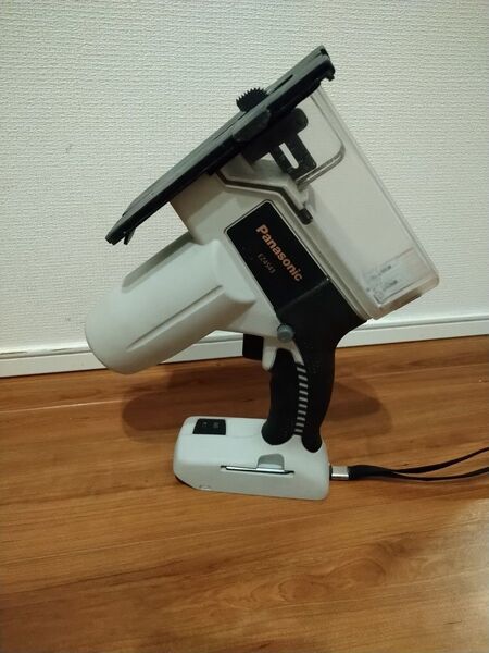 Panasonic パナソニック 14.4V 充電角穴カッター EZ4543