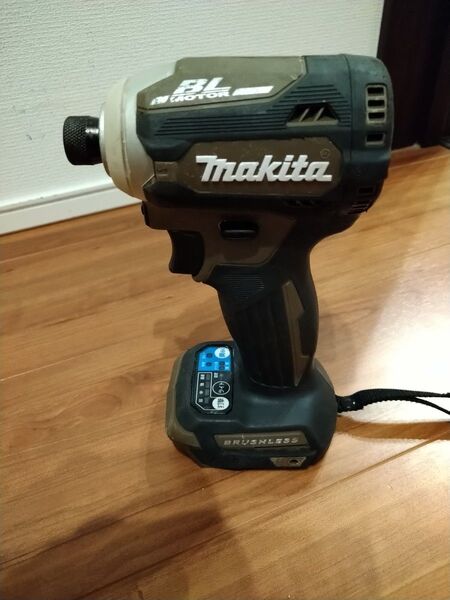 makita マキタ 18V インパクトドライバー TD171D