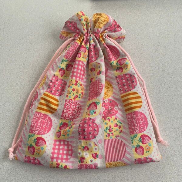 ストロベリーデザイン体操服袋34(紐下28)×28 ハンドメイド 巾着袋 巾着 花柄
