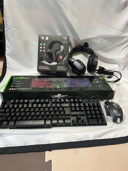 セットGAMING LDKai RGBバックライト 機械式有線キーボードとマウス, ゲーミングヘッドフォンフセット