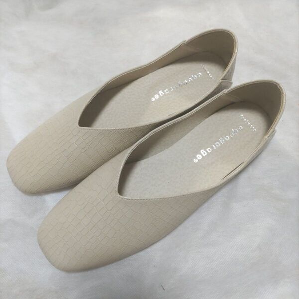 【美品】ローヒールスクエアパンプス 23.5cm最終値下げ!
