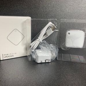 No.564 KDDI 赤外線 リモコン 02 URA02A au 新品 未使用