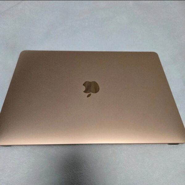 MacBook Air M1 メモリ8GB ストレージ256GB 箱、充電器付き