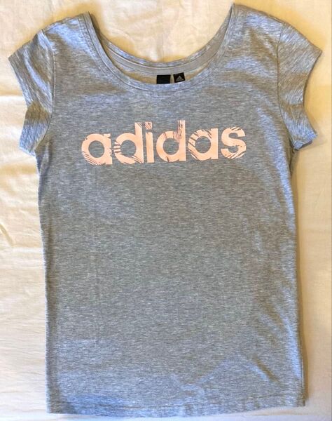 テニスウェア adidas グレー×ピンク半袖Tシャツ S