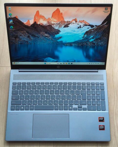 【美品】HP Pavilion 16-ag/Ryzen 7 8840U/メモリ16GB/SSD 512GB/office2021