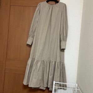 ナノユニバース ワンピース 長袖