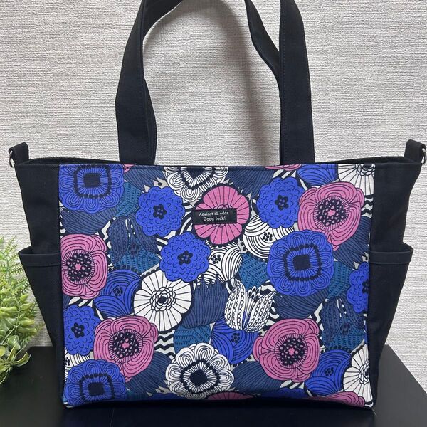 A4●ブルー●エスニック●フラワー●サイドポケット●ハンドメイド●トートバッグ
