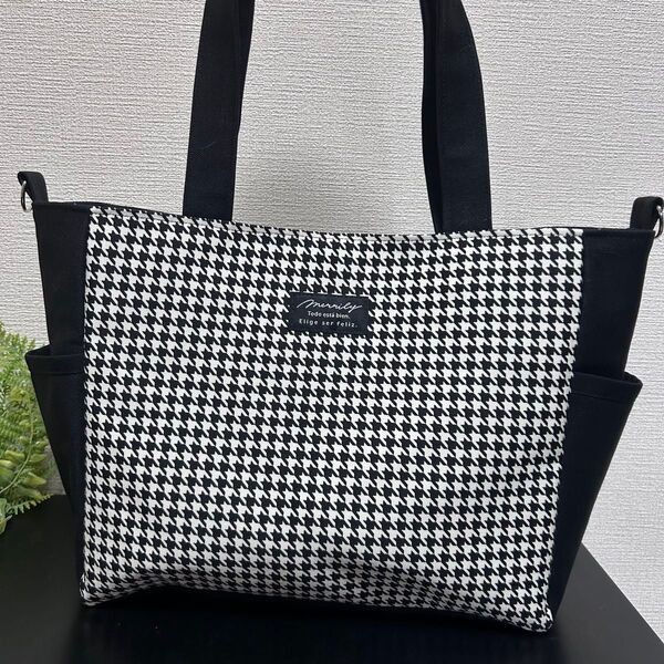 A4●千鳥柄●サイドポケット●ハンドメイド●トートバッグ