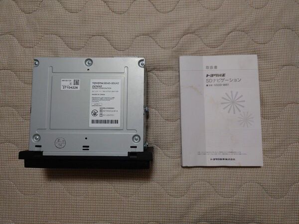 トヨタ純正 SDナビゲーション NSDD-W61 本体 ワンセグ/Bluetooth内蔵 地図データ 2011年秋版