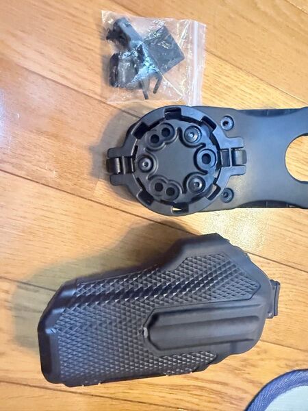 BLACKHAWK OMNIVORE レプリカ マルチフィットホルスター 実物 サンドバイパー対応 ブラックホーク オムニボア