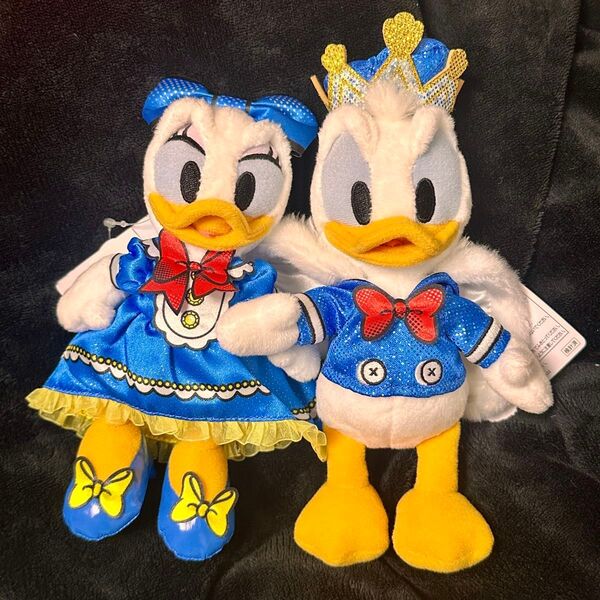 ドナルド デイジー ぬいぐるみバッジ パルパルーザ ディズニーランド ぬいば ぬいぐるみバッジ