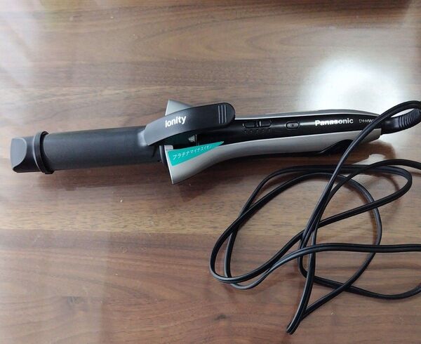 カールヘアアイロン Panasonic イオンカールアイロン イオニティ ヘアアイロン 32mm EH-HW80-K ブラック