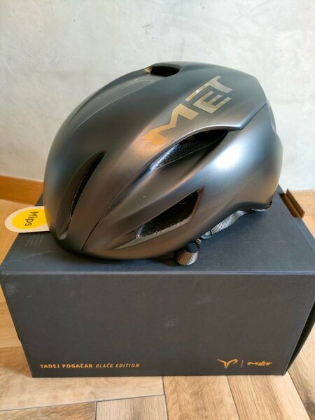 限定品 37400円 MET Tadej Pogacar Black Edition ヘルメット ロードバイク MET M