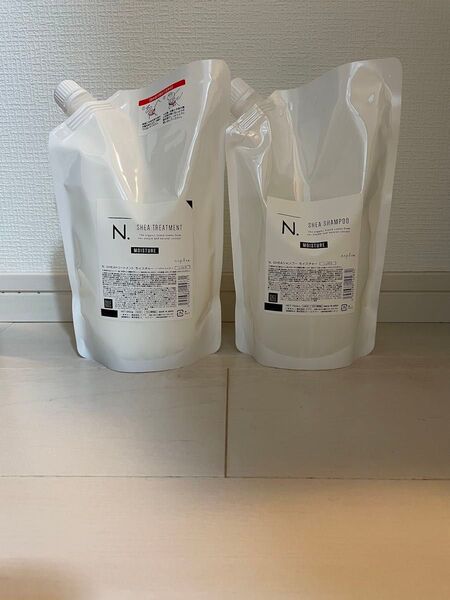 送料込み モイスチャー ナプラ N. シアシャンプー750ml・トリートメント650g