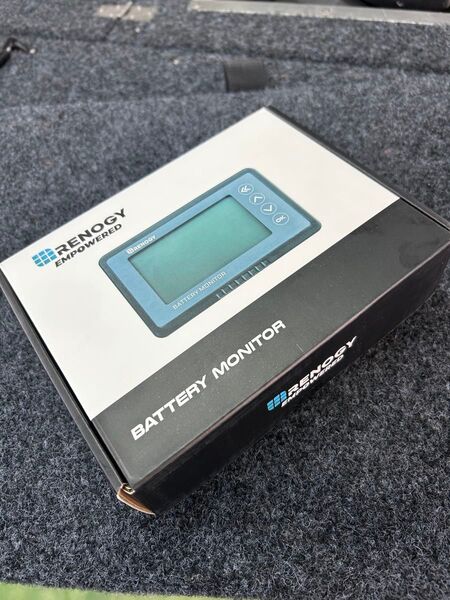 【新品未使用】RENOGY バッテリーモニター レノジー RBM500 電圧計 電流計