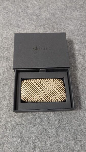 Ploom x プレミアム・レザー バックカバー アイボリー未使用 非売品