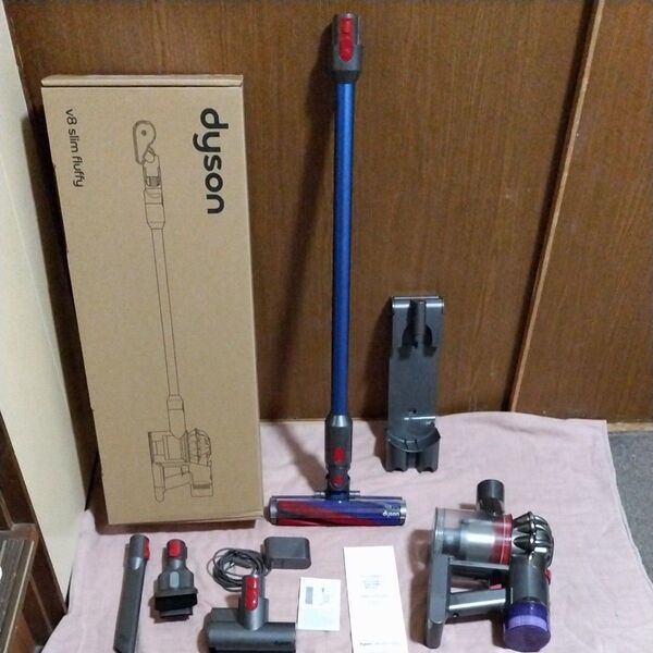 ダイソン dyson V8 SlimFluffyExtraSV10KEXT BU コードレスクリーナー